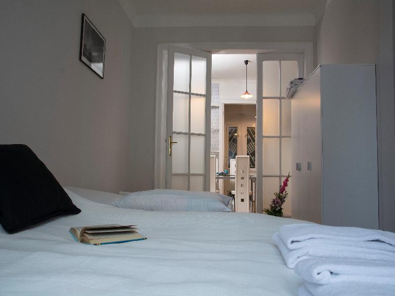 Exclusive Apartment *